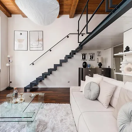 Royal - Loftaffair קרקוב